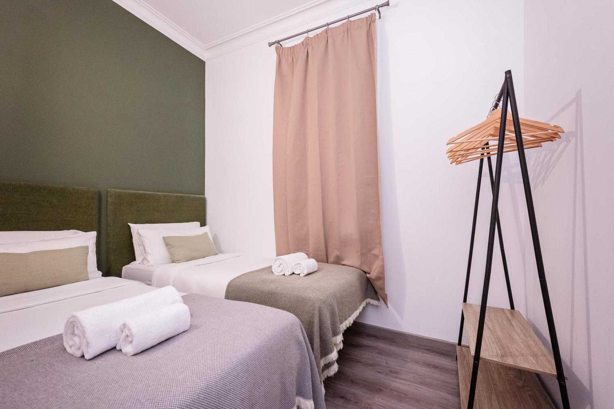 Rocafort In Eixample Barcelona Room photo